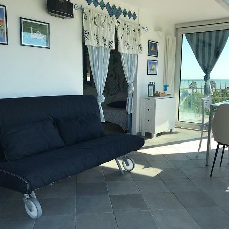 Attico Sul Mare Apartment แฟร์โม ภายนอก รูปภาพ
